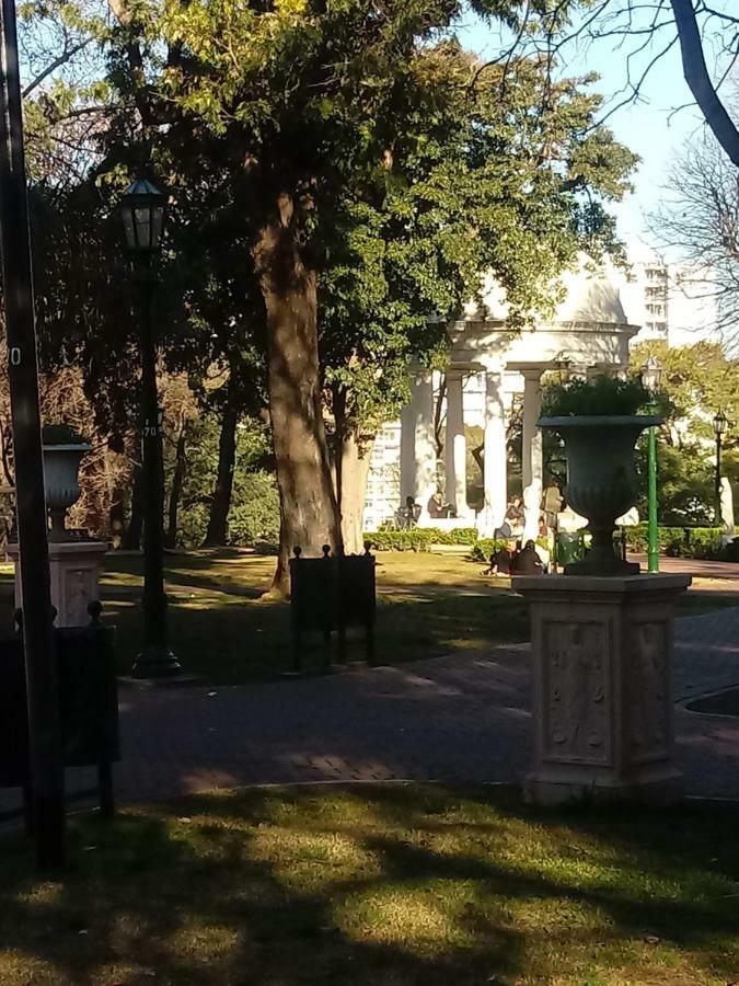 Апартаменты Calido En Parque Lezama Буэнос-Айрес Экстерьер фото